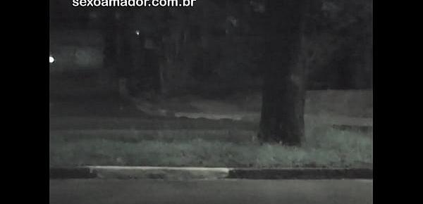  Homem grava vídeo de prostituta fazendo ponto em avenida de São Paulo - Brasil